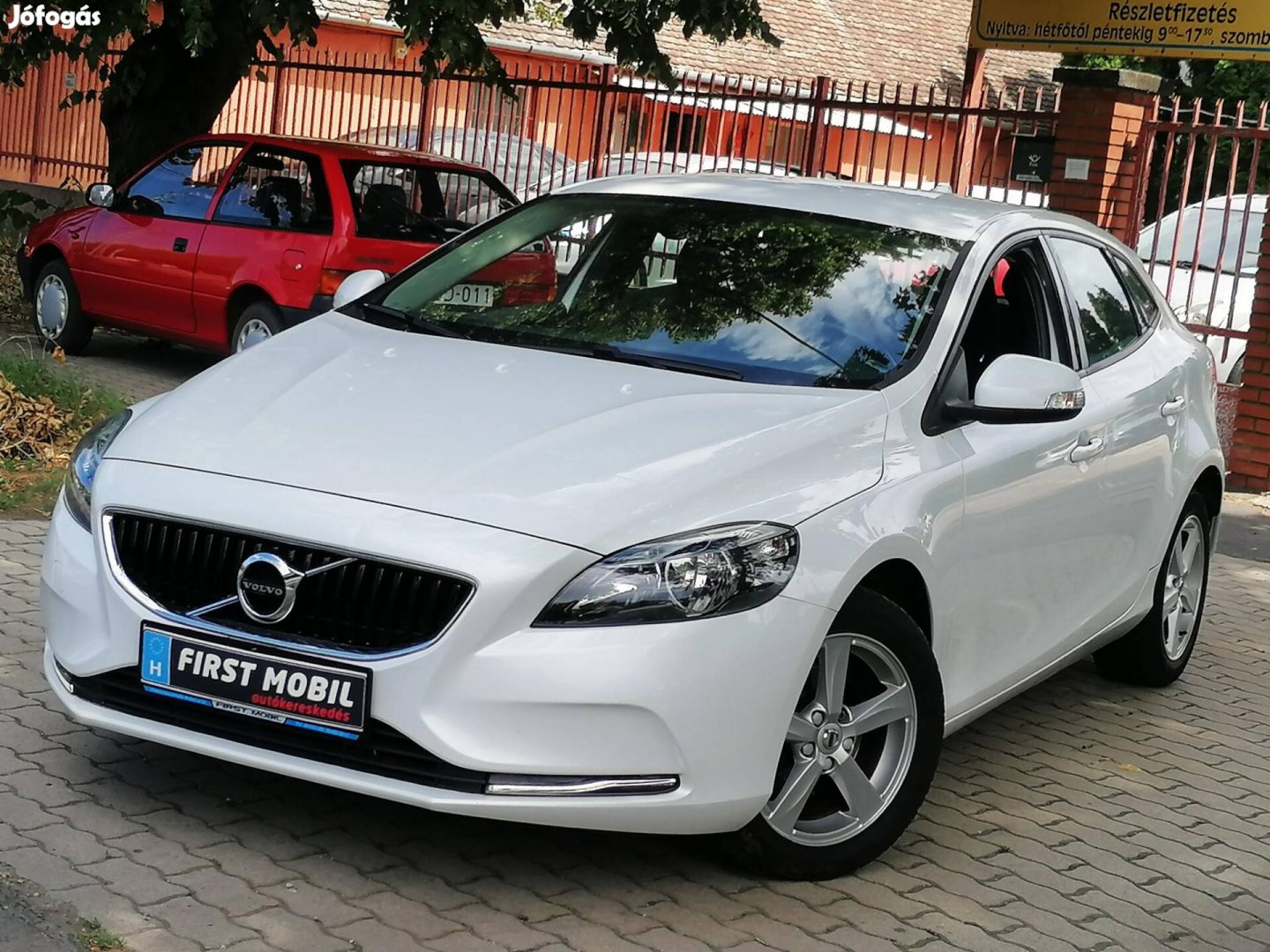 Volvo V40 2.0 D [D2] Kinetic Tempomat. Klíma!!!